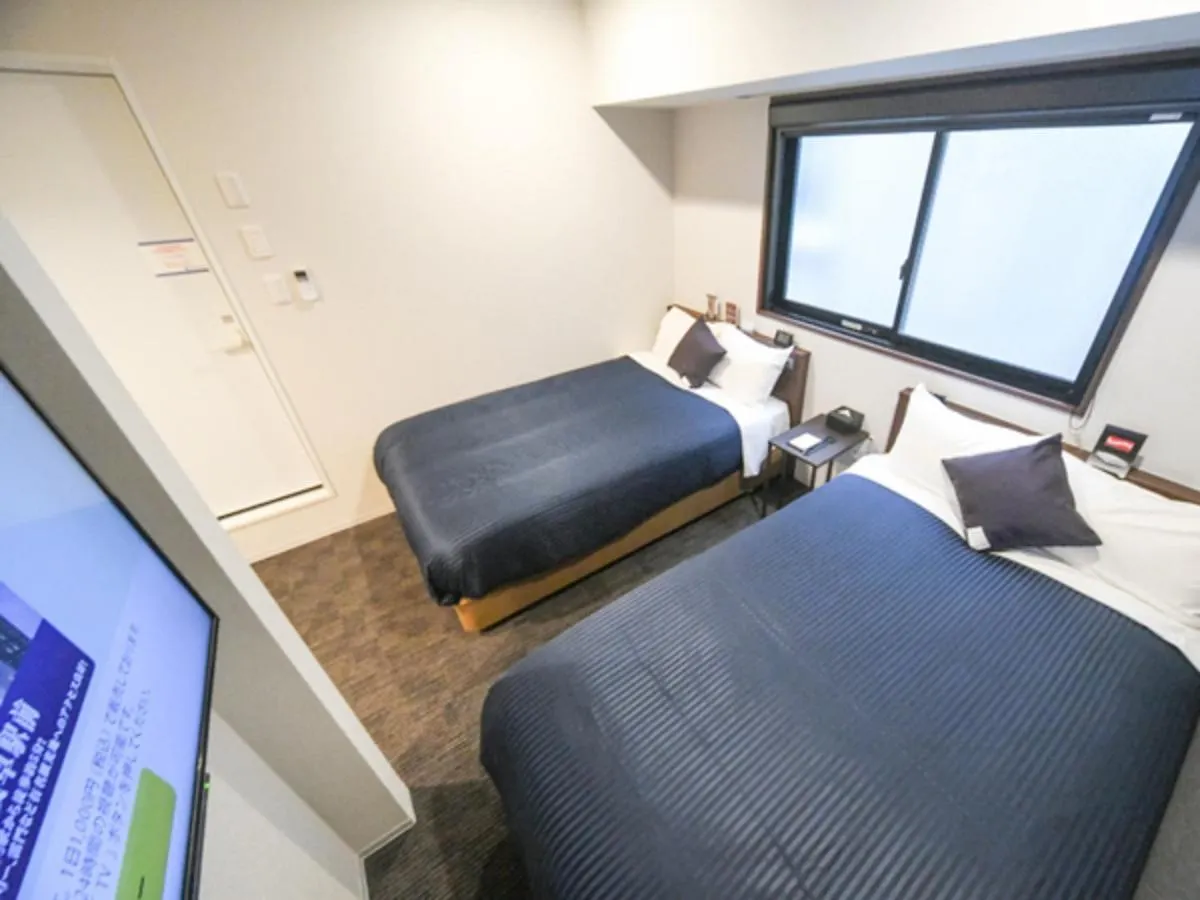 Hotel Livemax Asakusa-Ekimae طوكيو 3*,